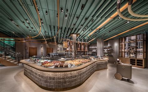 World's Biggest Starbucks: Reserve Roastery in Chicago Photos .